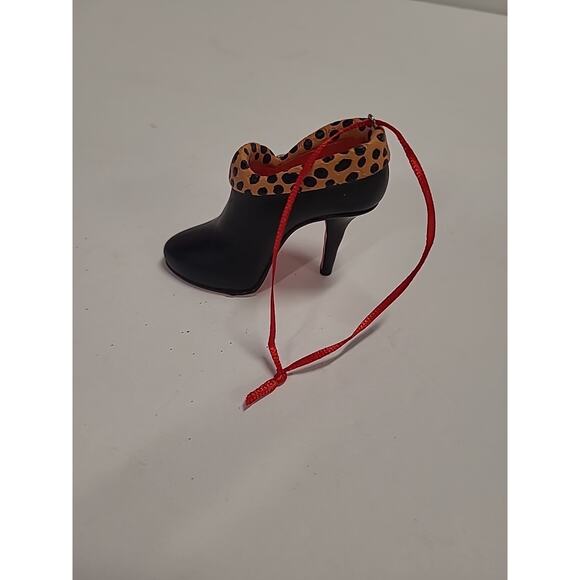 Shoe Ornament Figurine Black Leopard Red Bottom Heel 2" Resin KSA, inc. - Picture 3 of 8